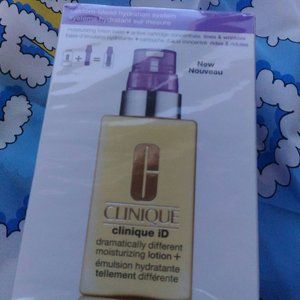 Dramatically Different Moisturizer + Active Cartri